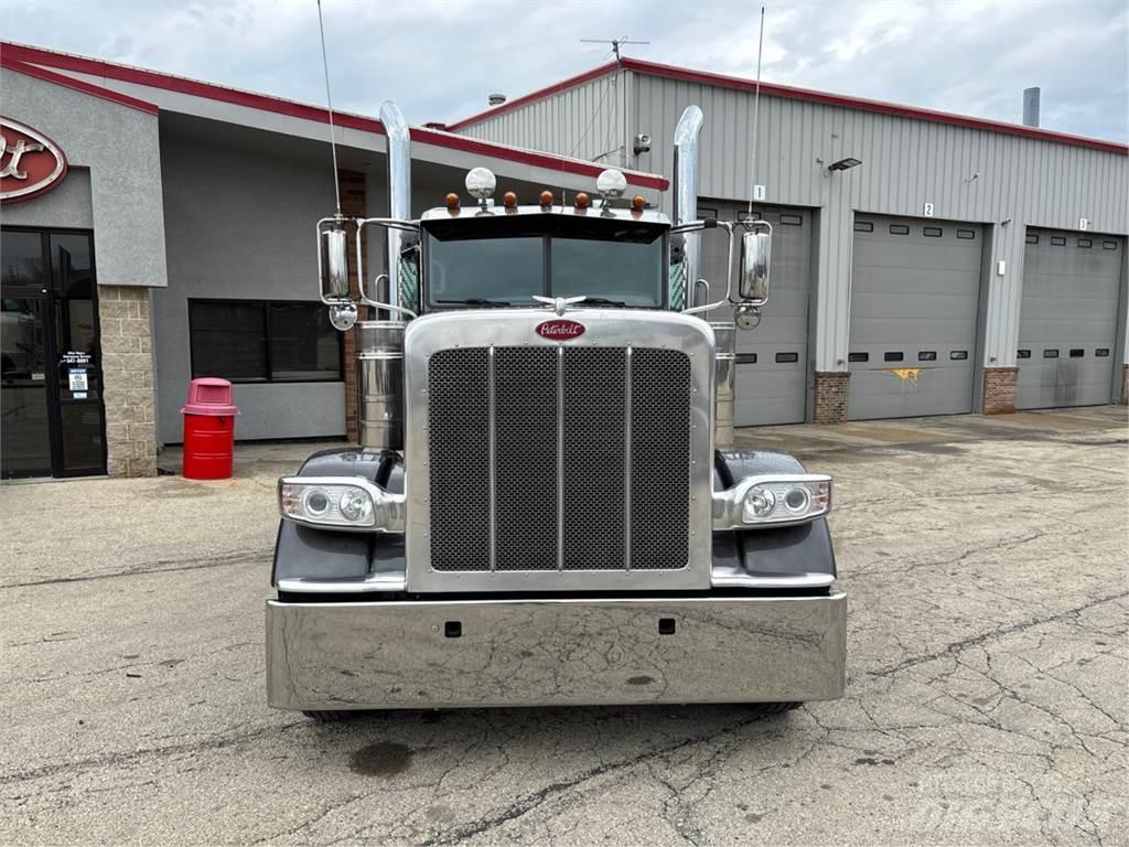 Peterbilt 389 Τράκτορες