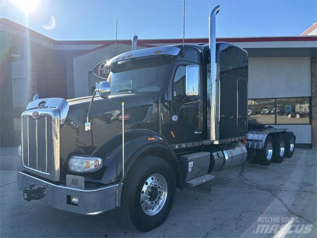 Peterbilt 567 Τράκτορες