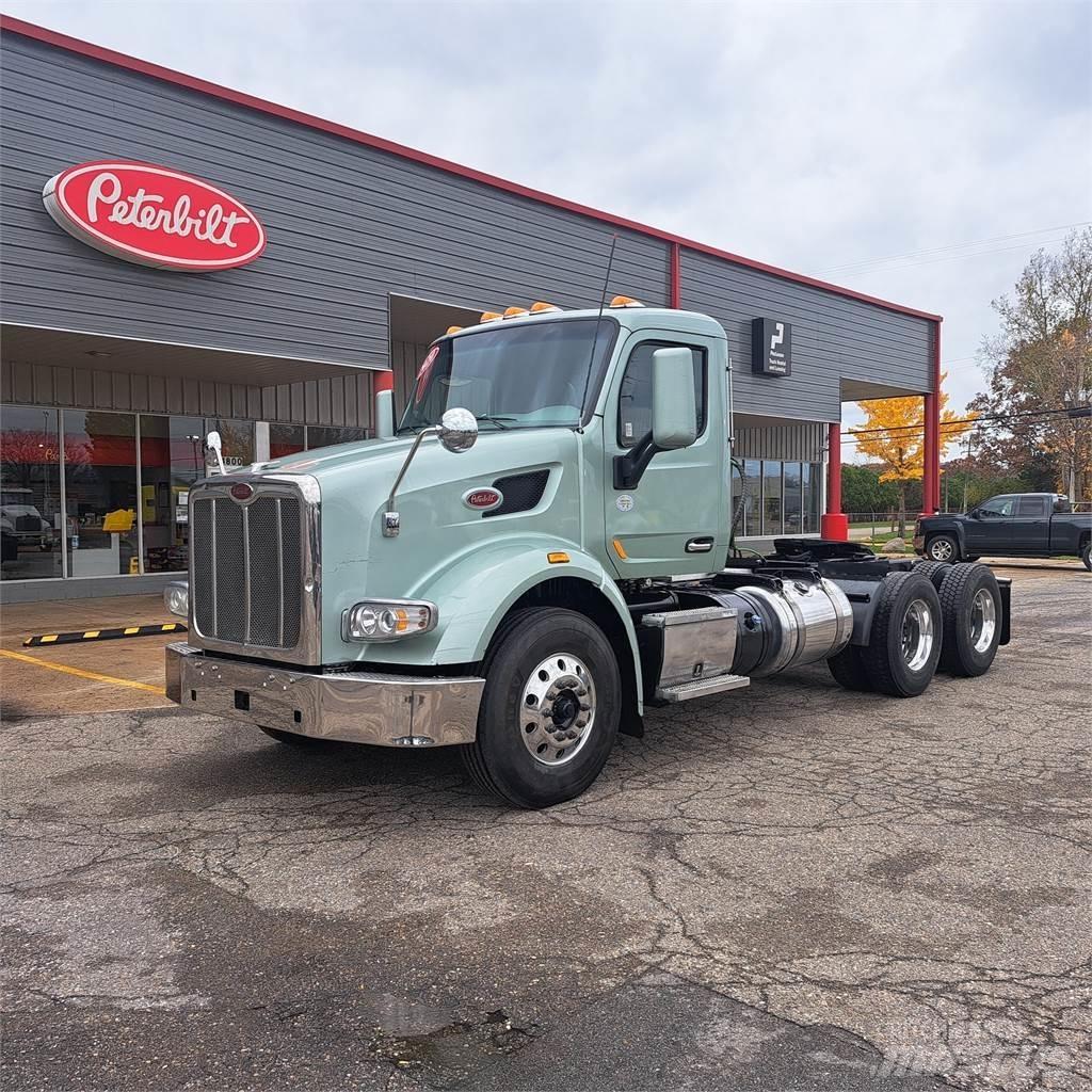 Peterbilt 567 Τράκτορες