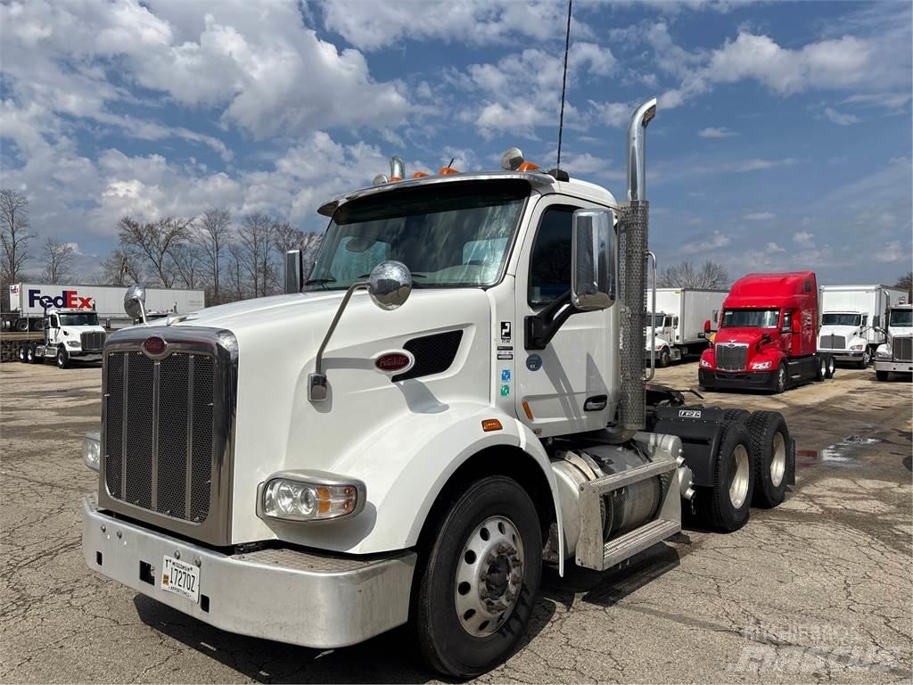 Peterbilt 567 Τράκτορες