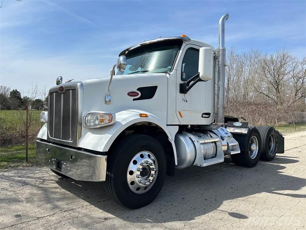 Peterbilt 567 Τράκτορες