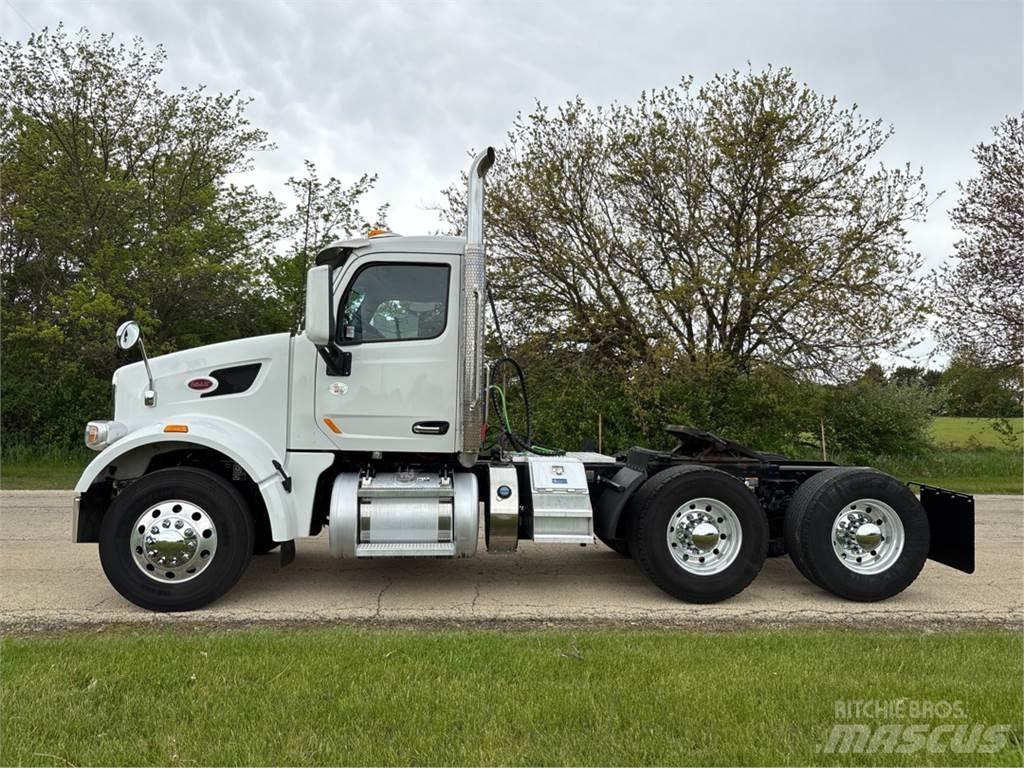 Peterbilt 567 Τράκτορες