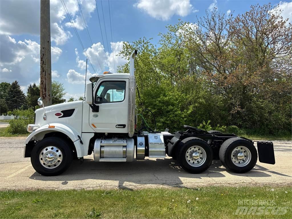 Peterbilt 567 Τράκτορες