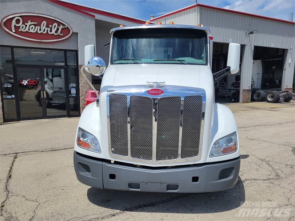 Peterbilt 579 Τράκτορες