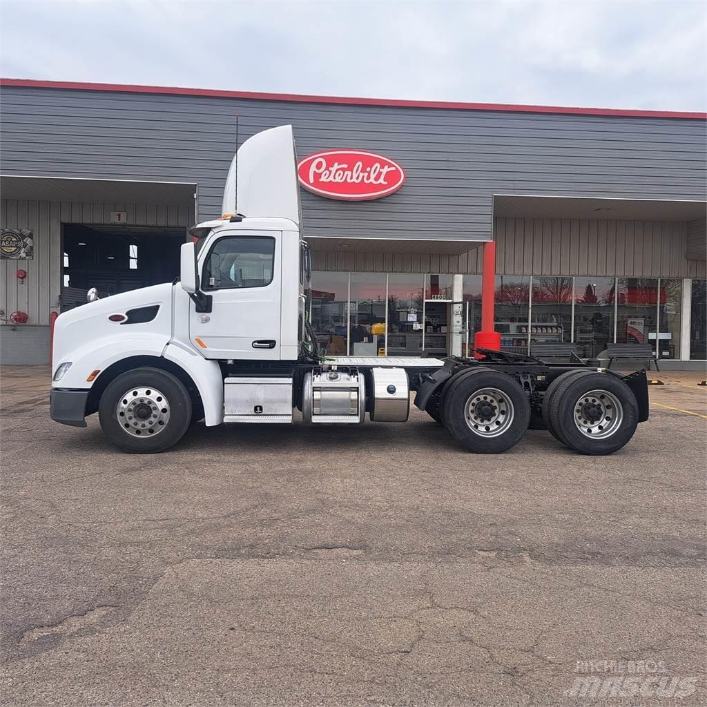 Peterbilt 579 Τράκτορες