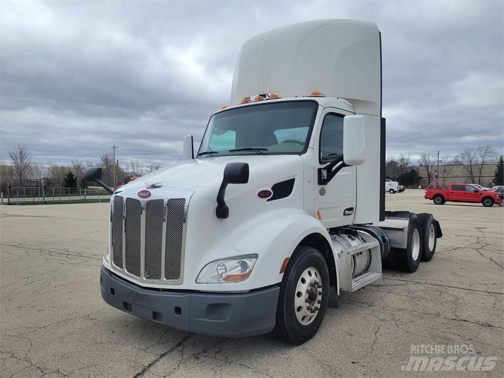 Peterbilt 579 Τράκτορες