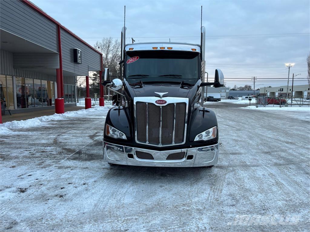 Peterbilt 579 Τράκτορες