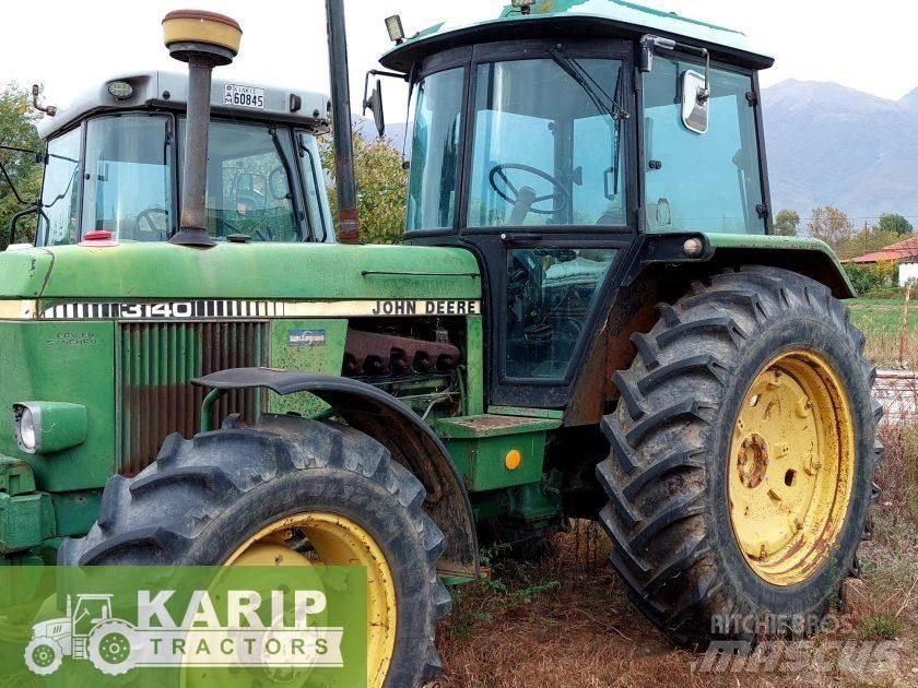 John Deere  Τρακτέρ