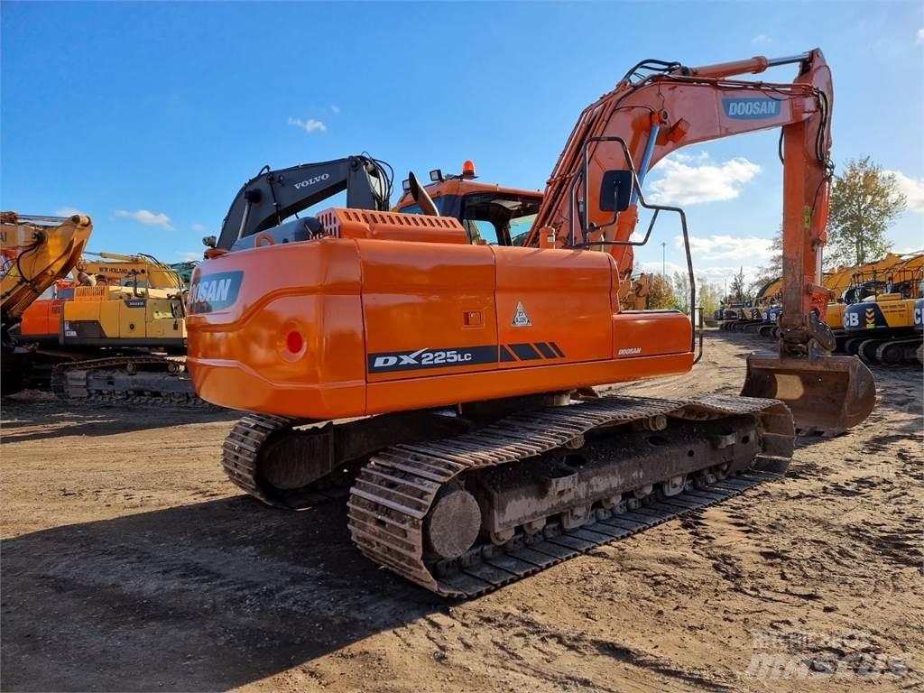 Doosan DX 225LC-3 Εκσκαφείς με ερπύστριες