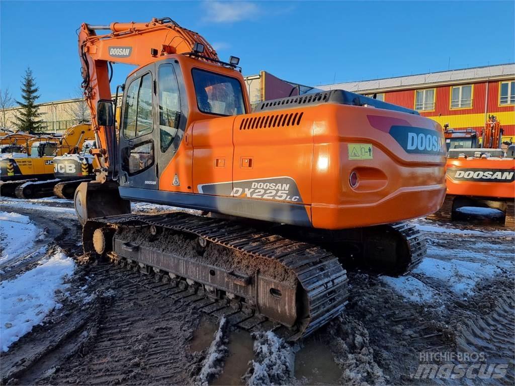 Doosan DX225LC Εκσκαφείς με ερπύστριες
