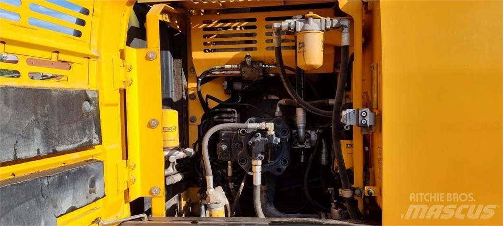 JCB JS220LC Plus + Εκσκαφείς με ερπύστριες