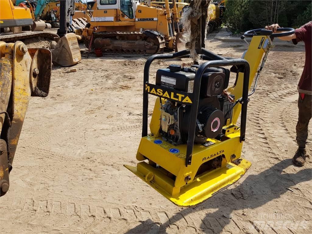 Kita MS220 Επίπεδοι κόπανοι