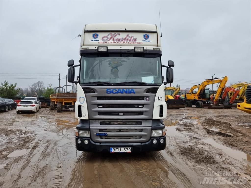 Scania R420 Τράκτορες