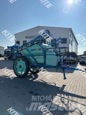 Berthoud Racer 3200/18 Ρυμουλκούμενα ψεκαστικά