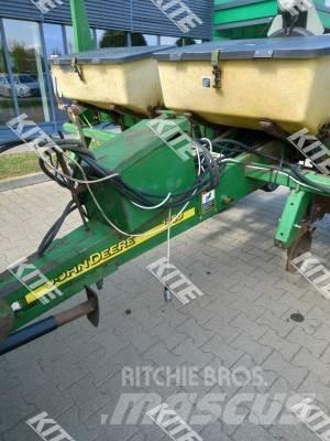John Deere 1750 Συνδυαστικοί σπορείς