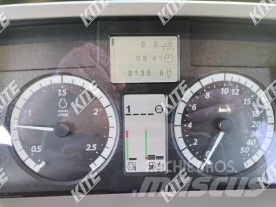 John Deere 6135M Τρακτέρ