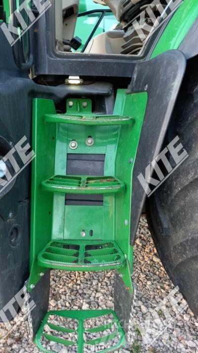 John Deere 6215R Τρακτέρ