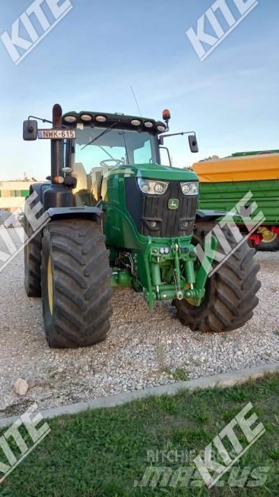 John Deere 6215R Τρακτέρ
