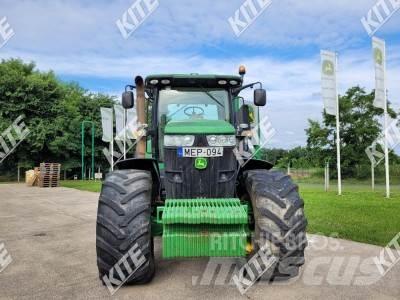 John Deere 7230R Τρακτέρ