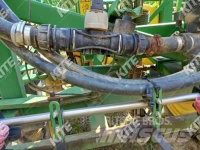 John Deere 732 Ρυμουλκούμενα ψεκαστικά
