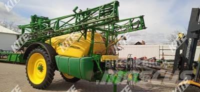 John Deere 732i/21 Ρυμουλκούμενα ψεκαστικά