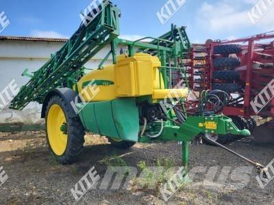 John Deere 732I/27M Ρυμουλκούμενα ψεκαστικά