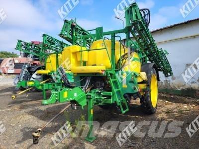 John Deere 732I/27M Ρυμουλκούμενα ψεκαστικά