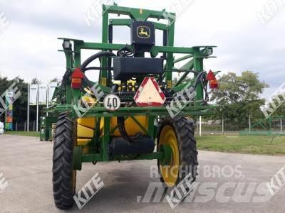 John Deere 740/21M Ρυμουλκούμενα ψεκαστικά