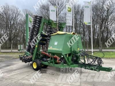 John Deere 740A/9M Σπορείς