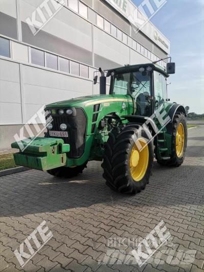 John Deere 8230 Τρακτέρ