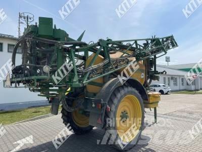 John Deere 832/18i Ρυμουλκούμενα ψεκαστικά