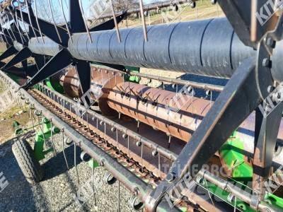 John Deere 9560 WTS 2WD Θεριζοαλωνιστικές μηχανές