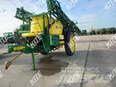 John Deere M740i Ρυμουλκούμενα ψεκαστικά