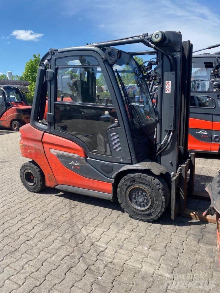 Linde H 35 T-01 Περονοφόρα ανυψωτικά κλαρκ με φυσικό αέριο LPG