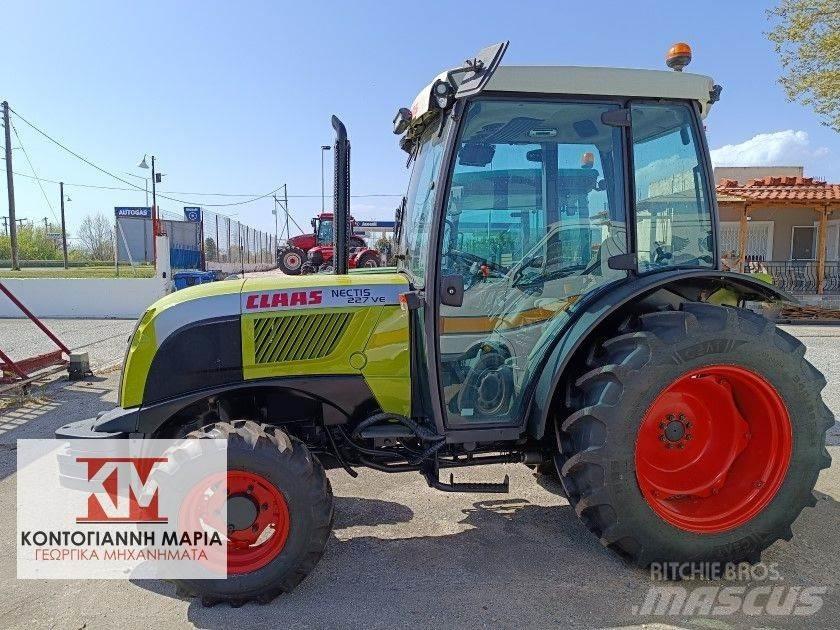 CLAAS NECTIS 227VE Τρακτέρ