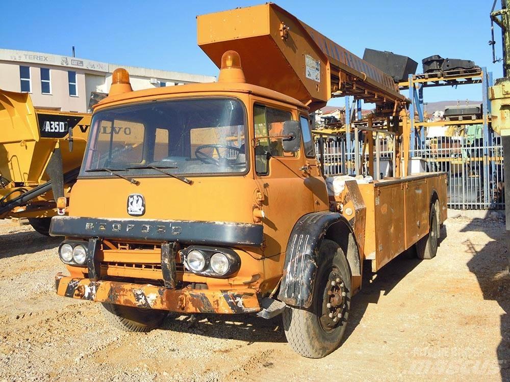 Bedford ERV1GCO Ανυψωτήρες με αρθρωτό βραχίονα