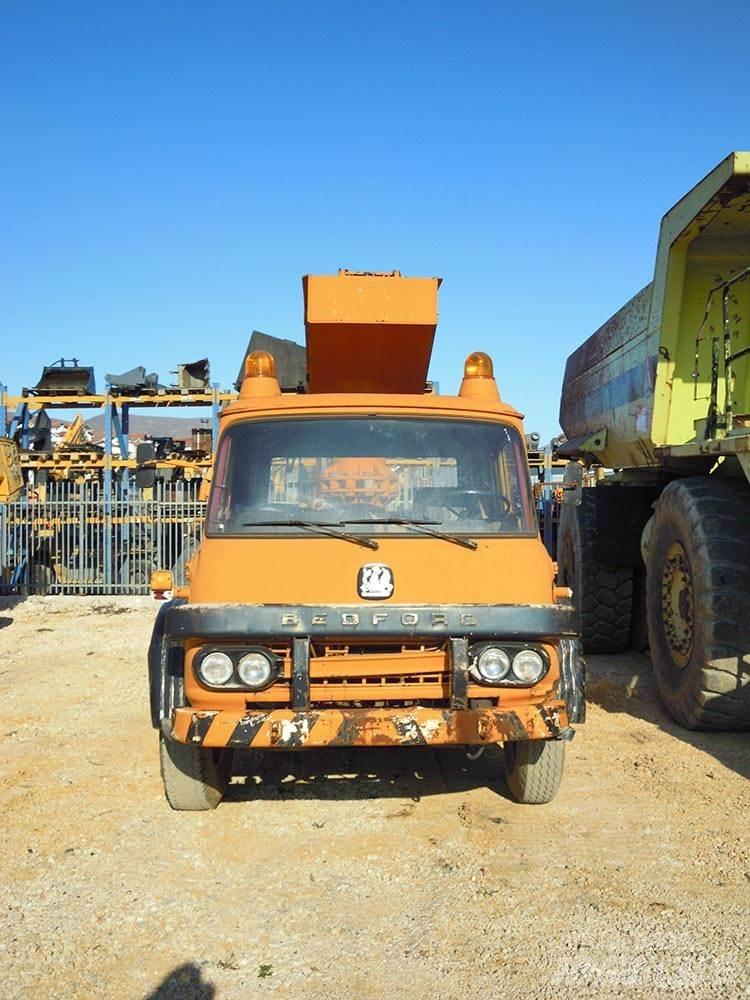 Bedford ERV1GCO Ανυψωτήρες με αρθρωτό βραχίονα