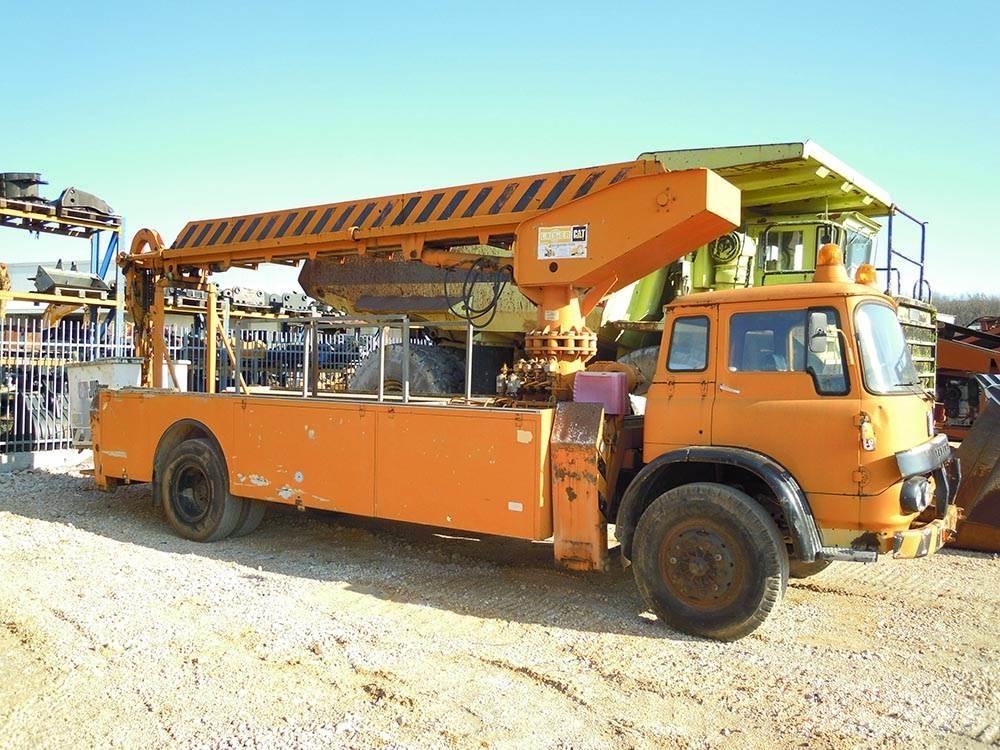 Bedford ERV1GCO Ανυψωτήρες με αρθρωτό βραχίονα
