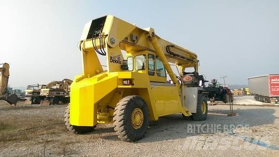 Belotti TRITON FB45/23 Τηλεσκοπικοί ανυψωτές