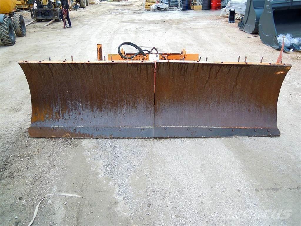  BOMBELLI EFU 28 Εκχιονιστήρες και χιονοδιώχτες