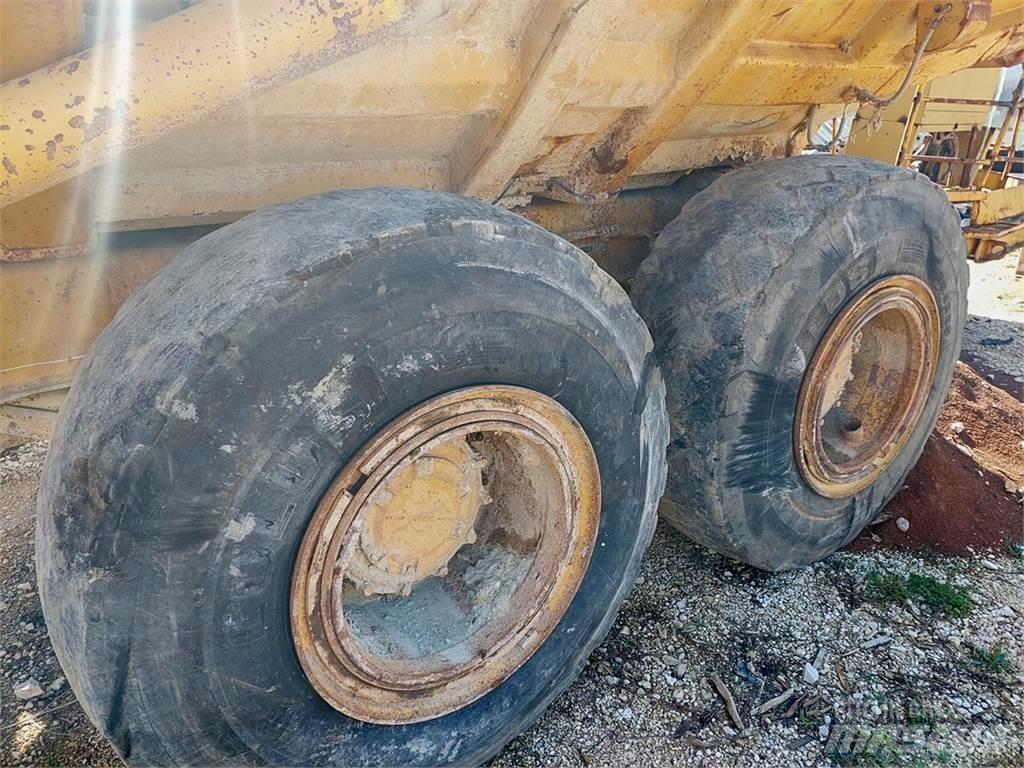 CAT D300B Σπαστό Dump Truck ADT