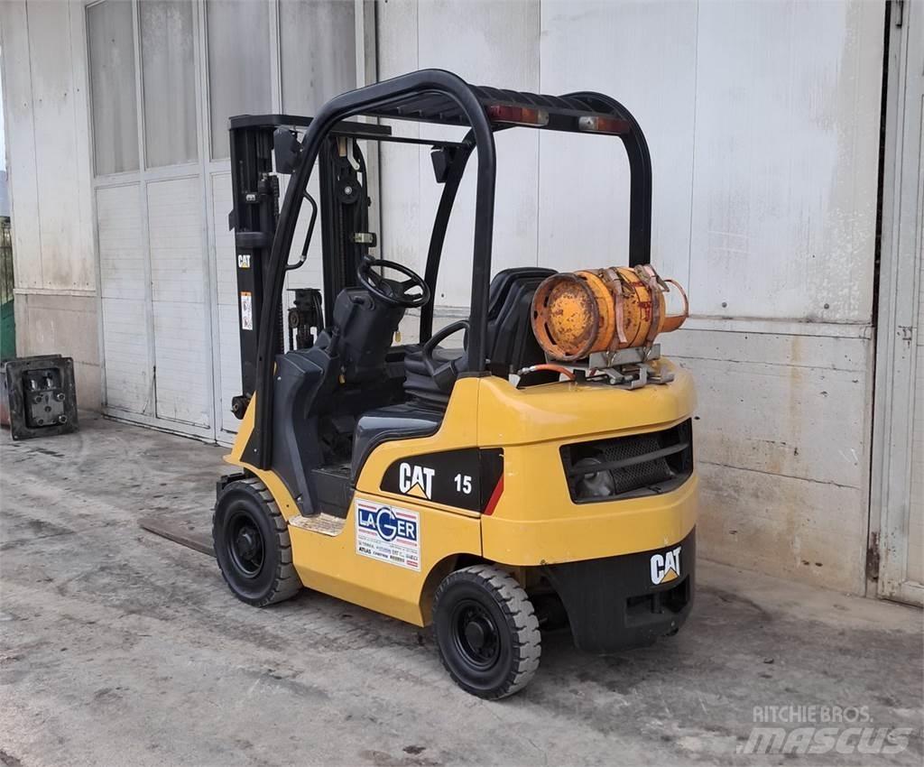 CAT GP15N Περονοφόρα ανυψωτικά κλαρκ με φυσικό αέριο LPG