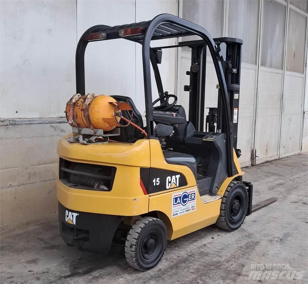 CAT GP15N Περονοφόρα ανυψωτικά κλαρκ με φυσικό αέριο LPG