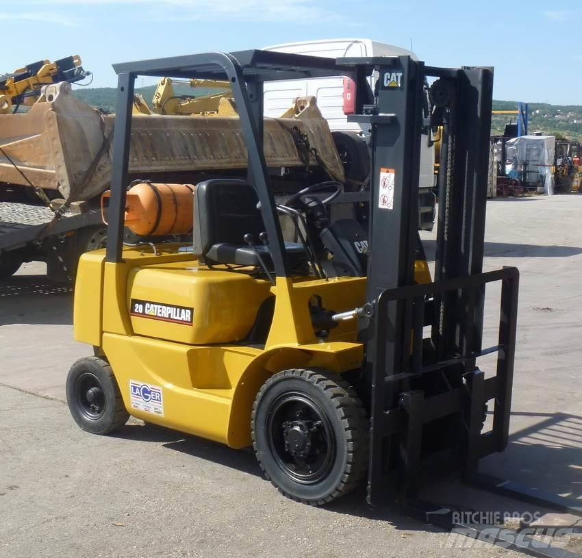 CAT GP20 Περονοφόρα ανυψωτικά κλαρκ με φυσικό αέριο LPG