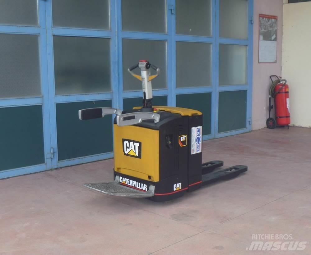CAT NPV20N Χειροκίνητο περονοφόρο ανυψωτικό