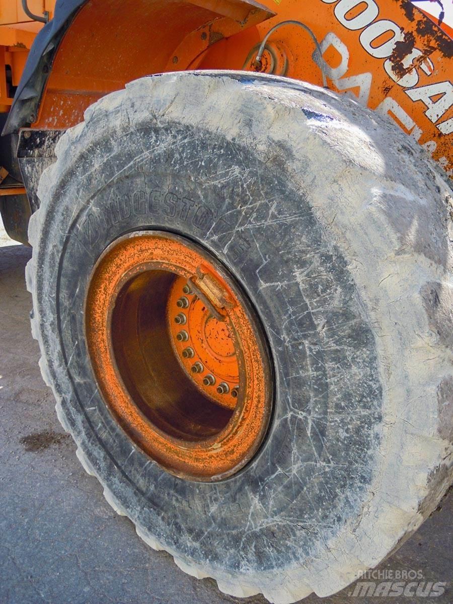 Doosan DL400 Φορτωτές με λάστιχα (Τροχοφόροι)
