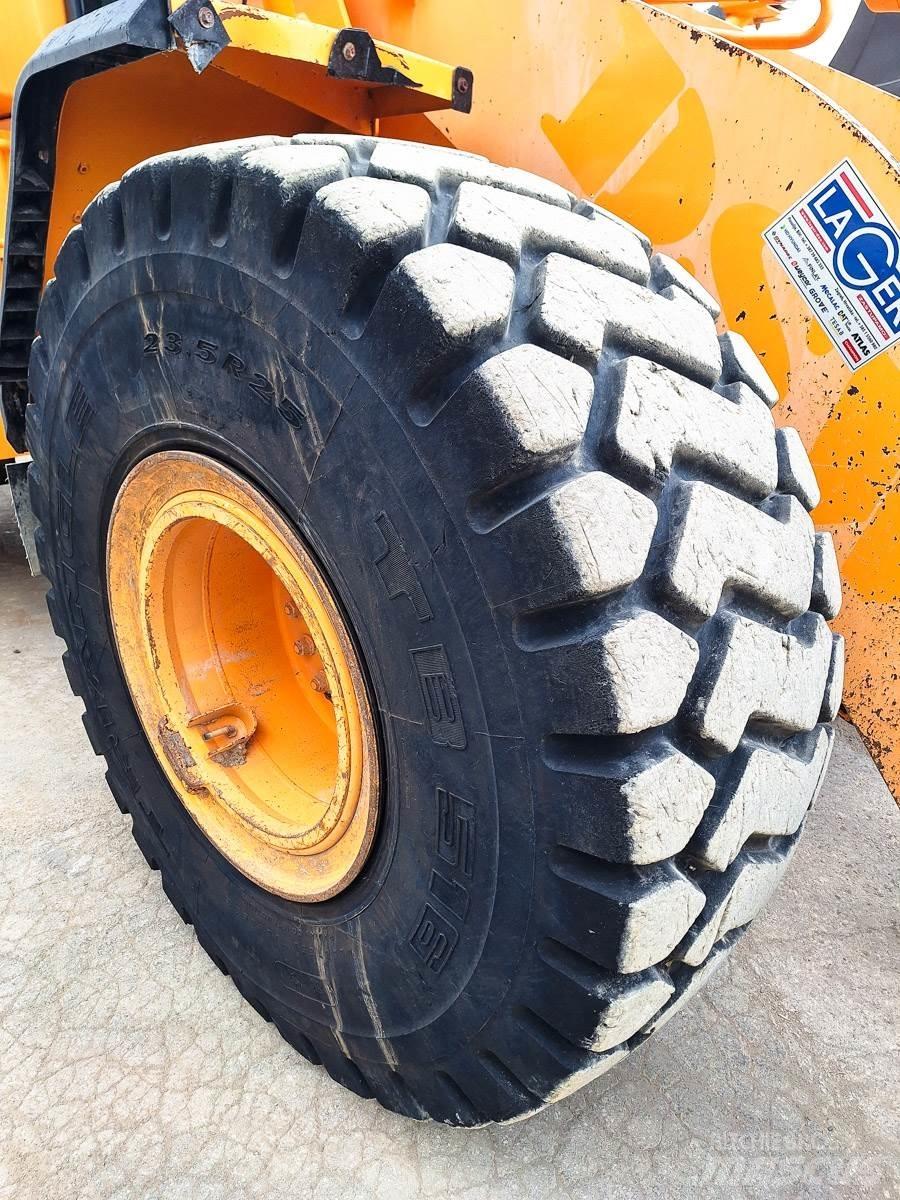 Hyundai HL960 Φορτωτές με λάστιχα (Τροχοφόροι)