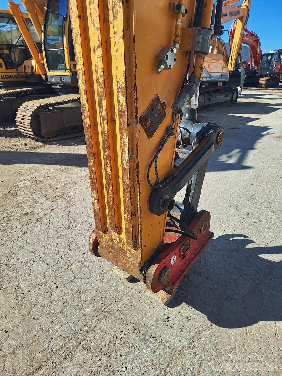 Hyundai HX300NL Εκσκαφείς με ερπύστριες
