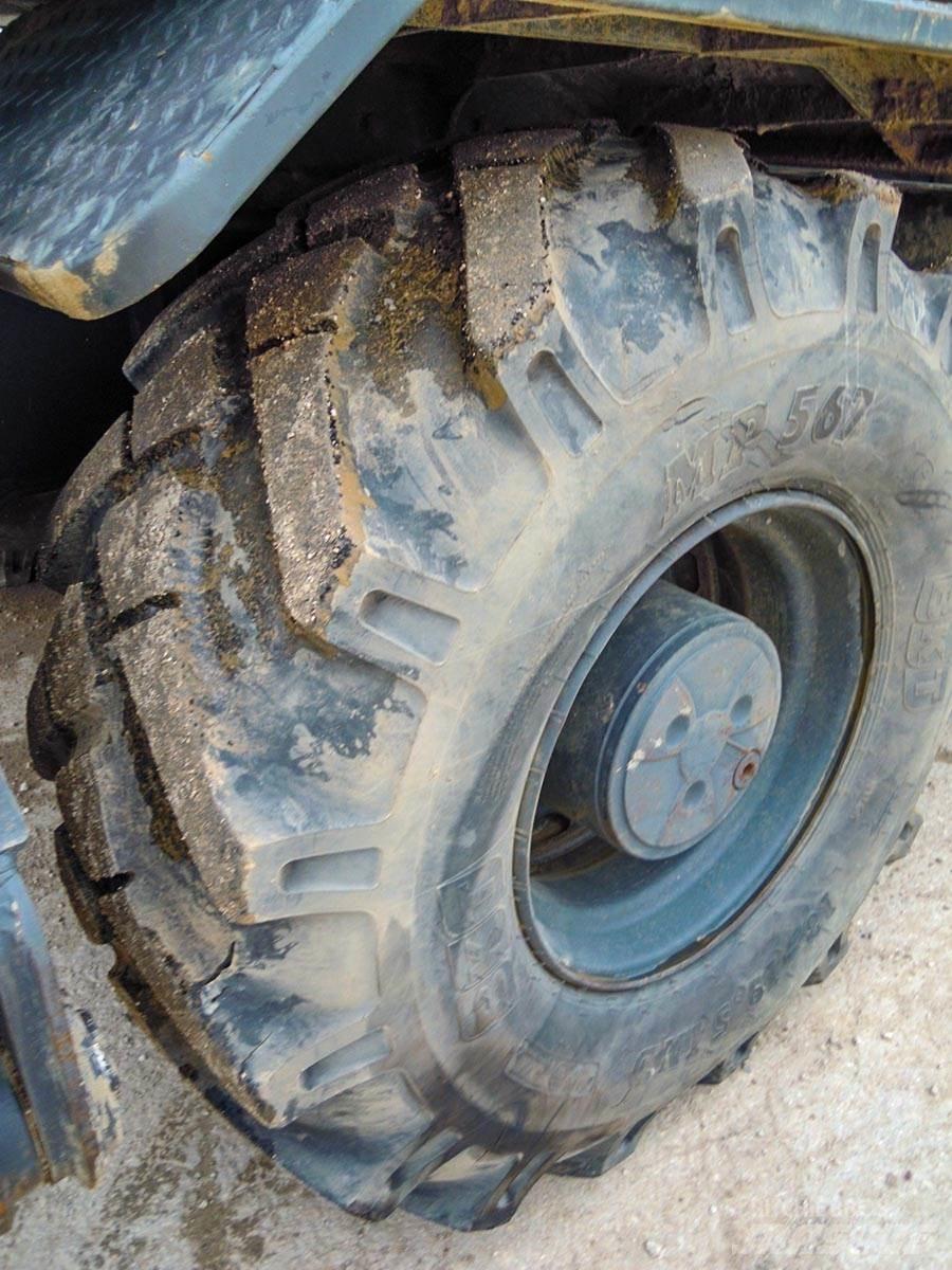 Hyundai R140W-9 Εκσκαφείς με τροχούς - λάστιχα