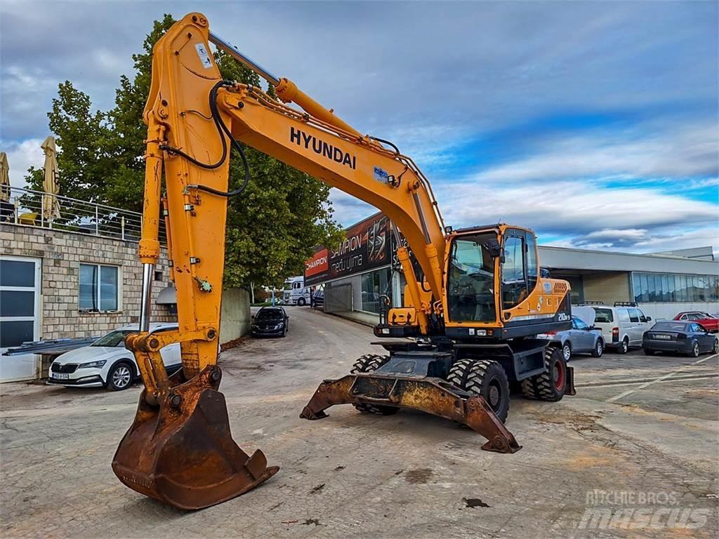 Hyundai R210W-9 Εκσκαφείς με τροχούς - λάστιχα